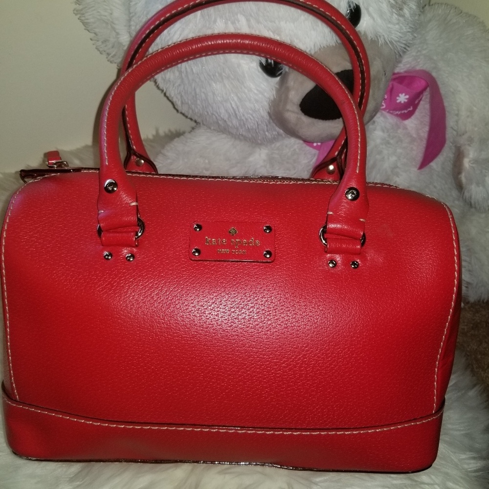 Beautiful kate spade new york shoulder bag